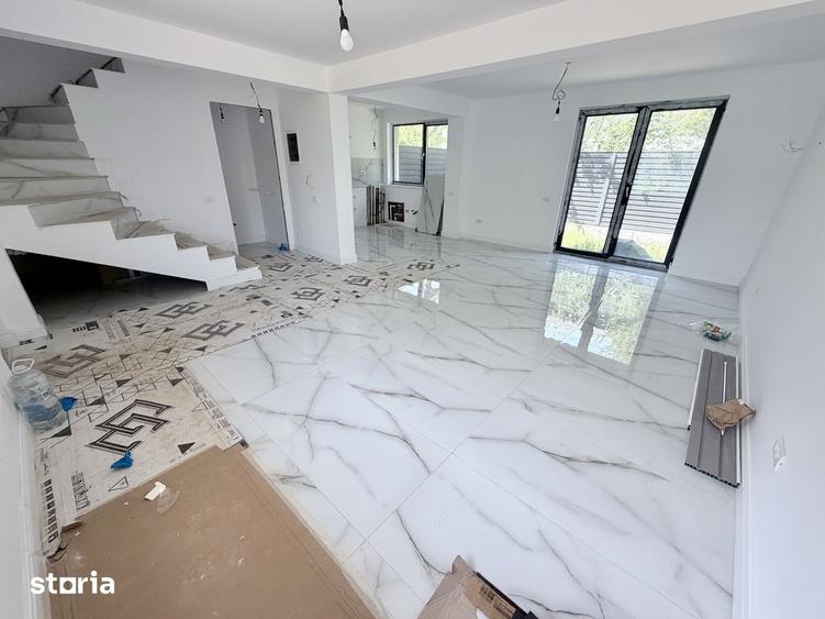 Casă cu 4 camere cu Teren 180 Mp în Metalurgiei