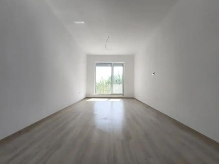 Apartament cu 2 camere decomandat în Theodor Pallady