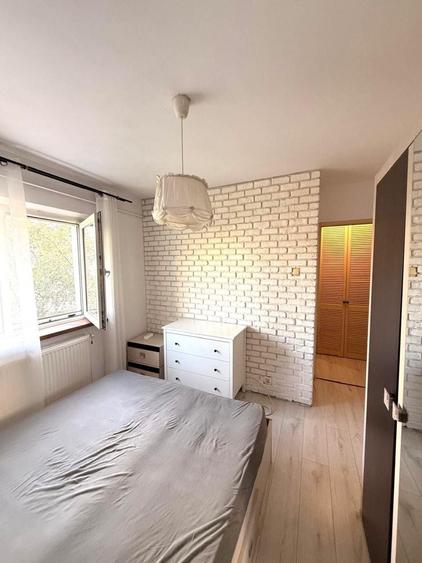 Apartament cu 2 camere decomandat în Nicolina