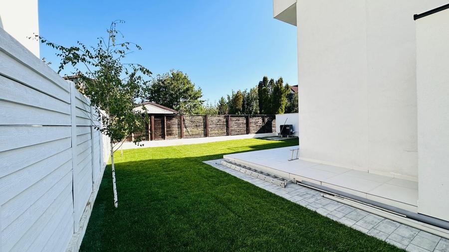 Duplex cu 4 camere cu Teren 394 Mp în Ostratu