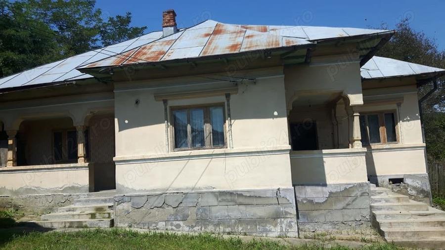 Casă cu 4 camere în Glodu (Călinești)