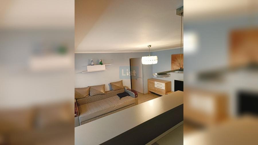 Apartament cu 2 camere semidecomandat, mobilat în Decebal