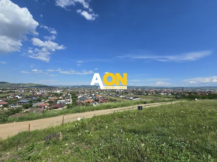 Teren Construcții intravilan de 710 mp, în Micești