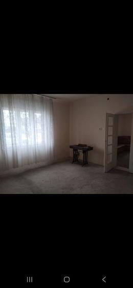 Casă cu 3 camere în Chizătău