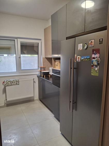 Casă cu 4 camere cu Teren 190 Mp în Domnești