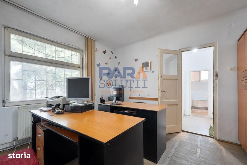 Spațiu comercial, de 450 mp, în Central