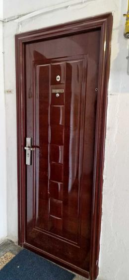 Apartament cu 3 camere semidecomandat în Astra