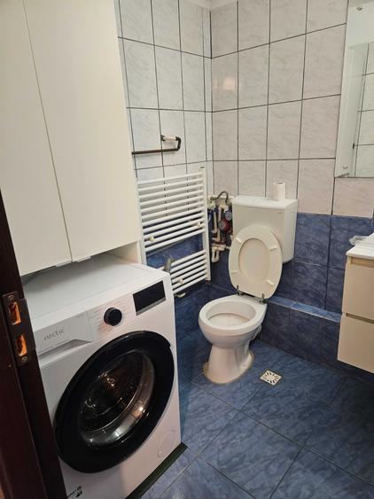Garsonieră decomandată în Brâncoveanu