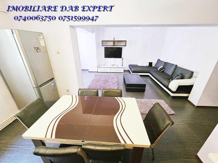 Apartament cu 3 camere decomandat în Micro 21