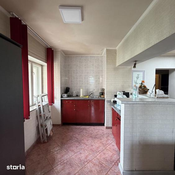 Spațiu comercial, de 88 mp, în Decebal