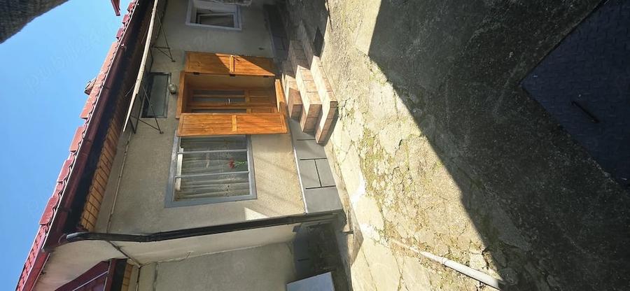Casă cu 3 camere cu Teren 108 Mp în Cristian
