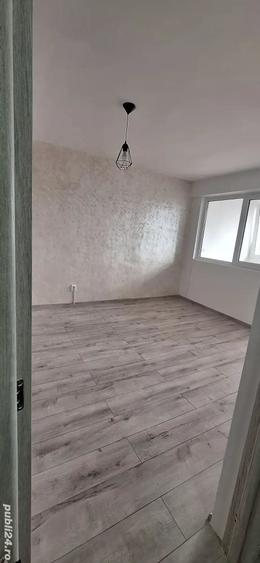 Apartament cu 3 camere în Dâmbu Pietros