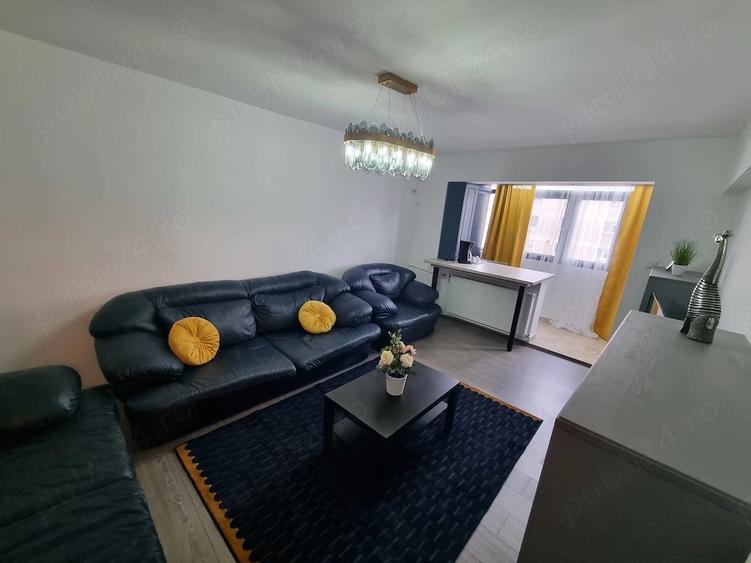 Apartament cu 3 camere decomandat în Ultracentral