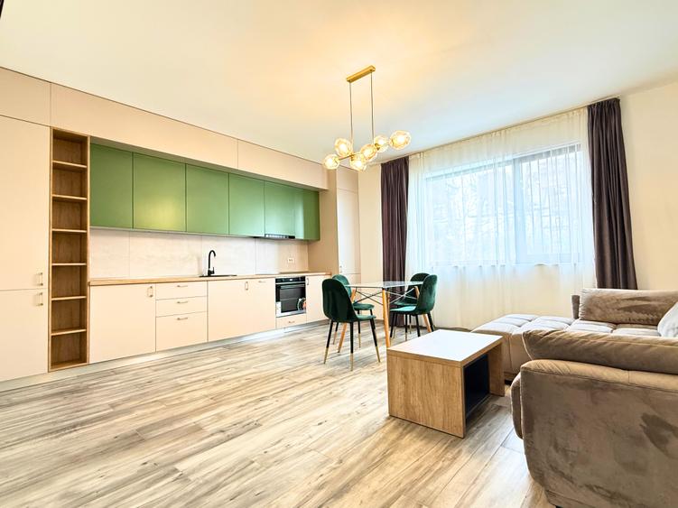 Apartament cu 2 camere decomandat, mobilat în Girocului