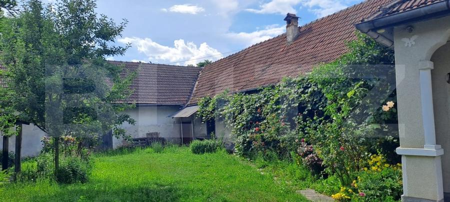 Casă individuală cu 5 camere cu Garaj în Berivoi