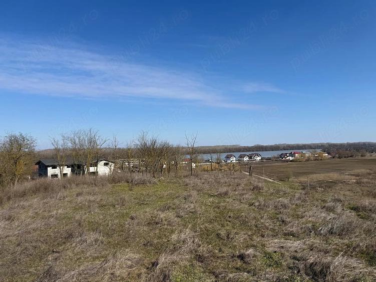 Casa Vila la ro?u de vanzare Baltenii de Sus, Delta Dunarii - 1