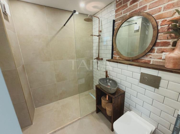 Apartament cu 3 camere semidecomandat, mobilat în Mănăștur