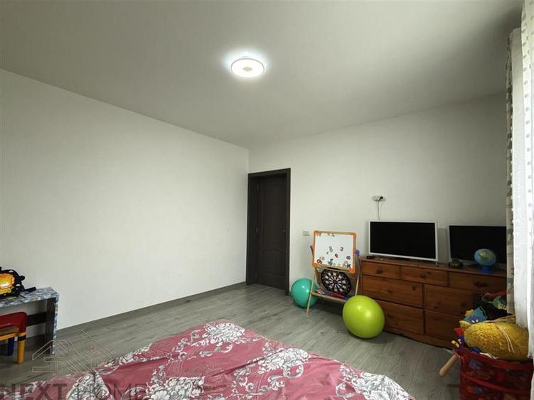Casă individuală cu 3 camere cu Teren 616 Mp în Exterior Est