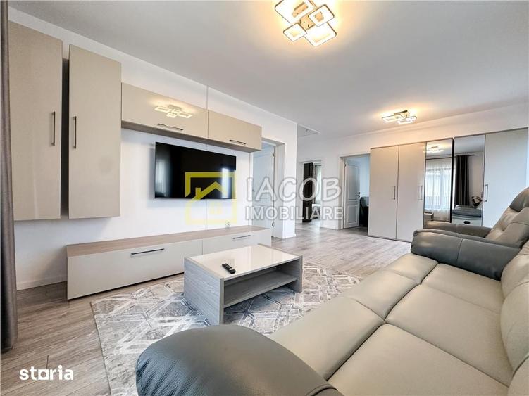 Apartament cu 3 camere în Hemeiuș