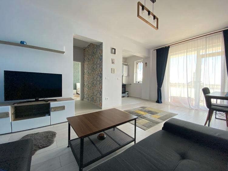 Apartament cu 2 camere semidecomandat în Dumbrăvița