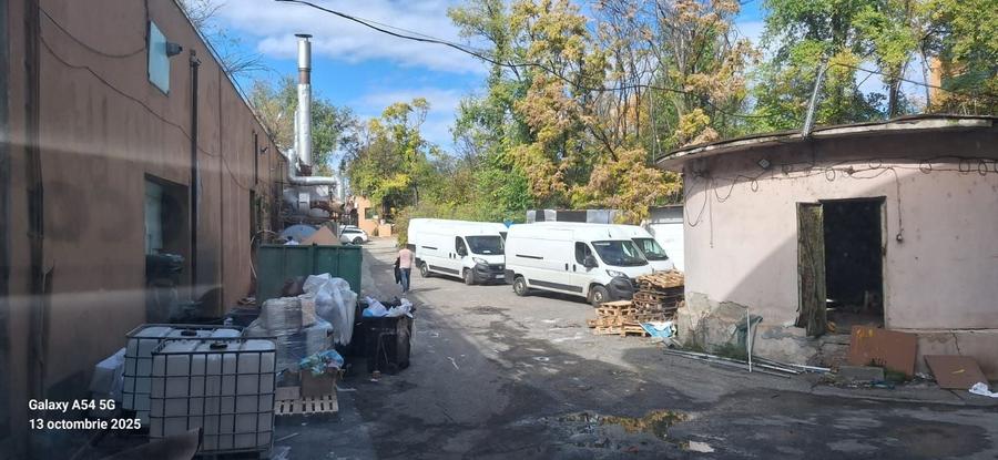 Birou, de 430 mp, în P-ta Presei Libere
