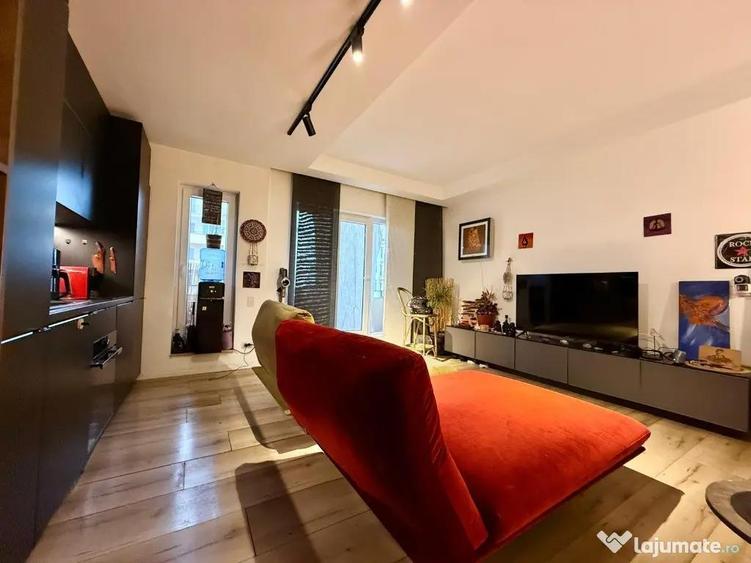 Apartament cu 2 camere decomandat în Ștefăneștii de Jos