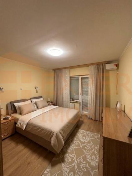 Casă individuală cu 5 camere cu Canalizare în Mamaia-Sat