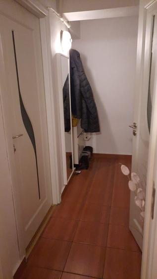 Apartament cu 2 camere semidecomandat în Cișmigiu