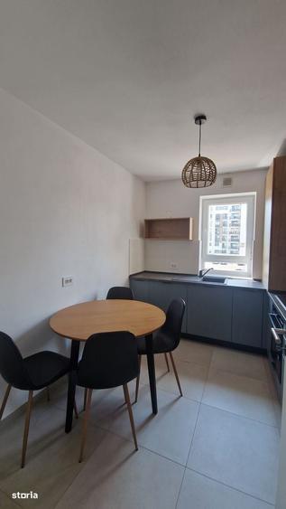 Apartament cu 2 camere decomandat în Avantgarden