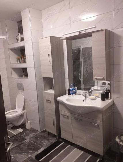 Casă cu 5 camere cu Teren 800 Mp în Bogdan Vodă