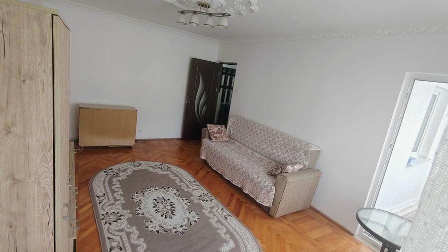 Apartament cu 2 camere decomandat în Obcini