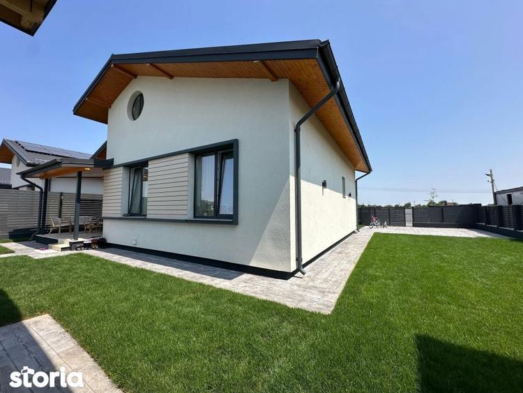 Casă cu 4 camere cu Teren 440 Mp în Frumușani