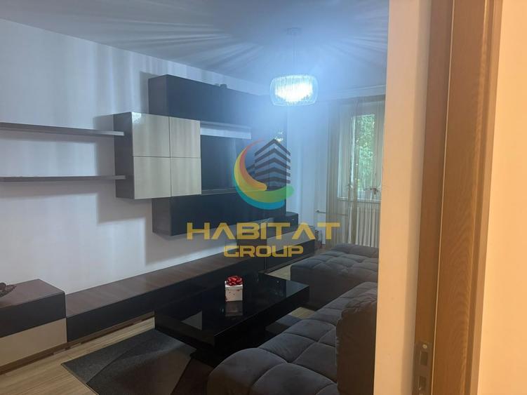 Apartament cu 3 camere decomandat în Apărătorii Patriei