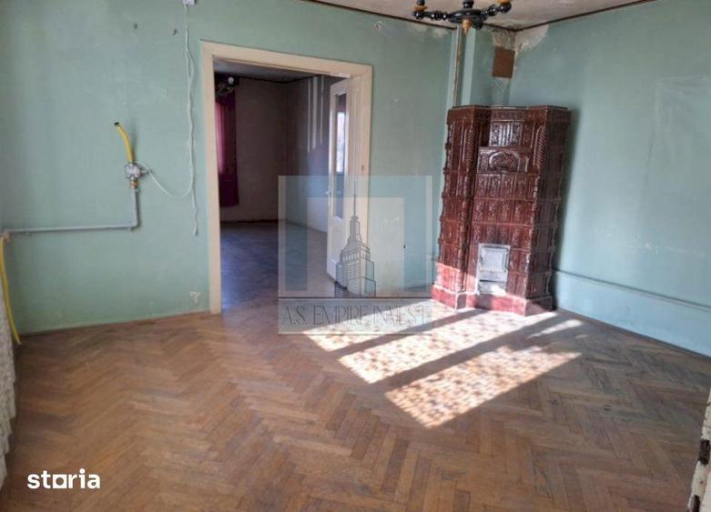 Casa singur in curte - zona Sacele - 12