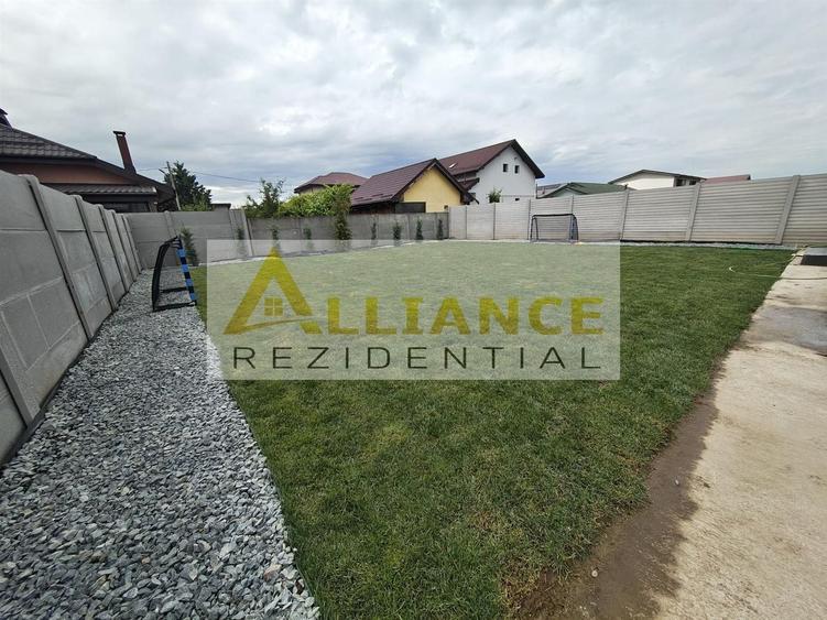 Casă individuală cu 4 camere cu Canalizare în Berceni