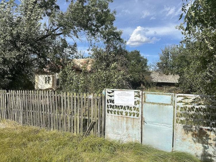 Casă cu 3 camere cu Teren 2550 Mp în Poboru