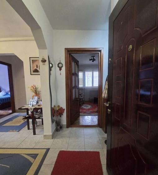Vand apartament cu 3 camere - 4