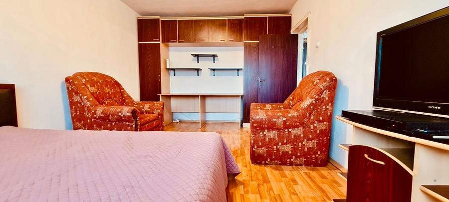 Garsonieră decomandată în Iancului
