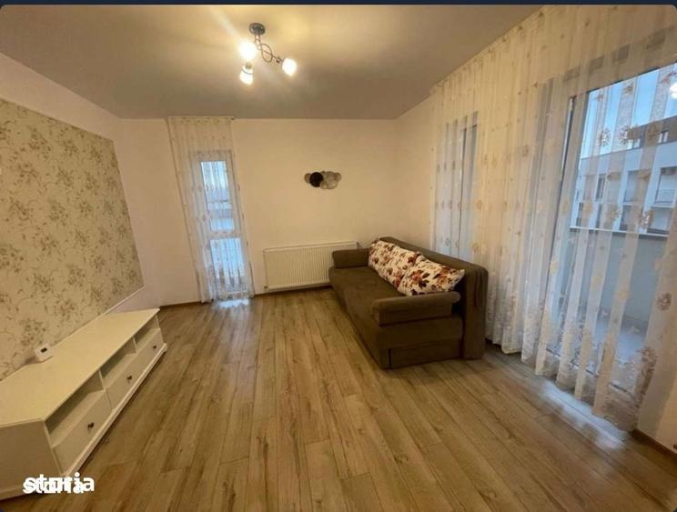 Apartament cu 3 camere în Lazaret