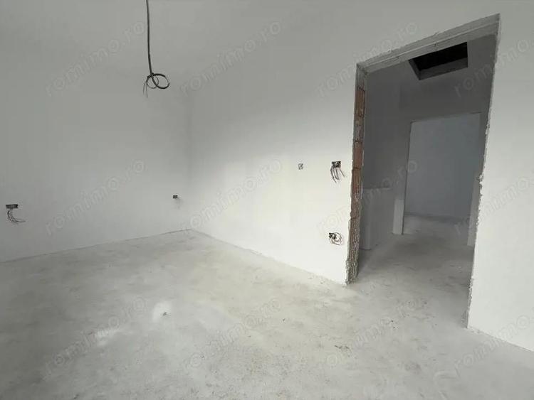 Casă cu 4 camere cu Teren 300 Mp în Calea Urseni