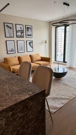 Apartament cu 2 camere semidecomandat, mobilat în Timpuri Noi