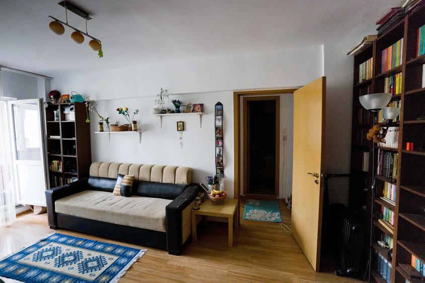 Apartament cu 2 camere semidecomandat în Theodor Pallady