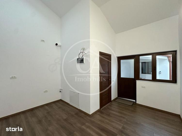 Casă cu 3 camere decomandat în Valenta
