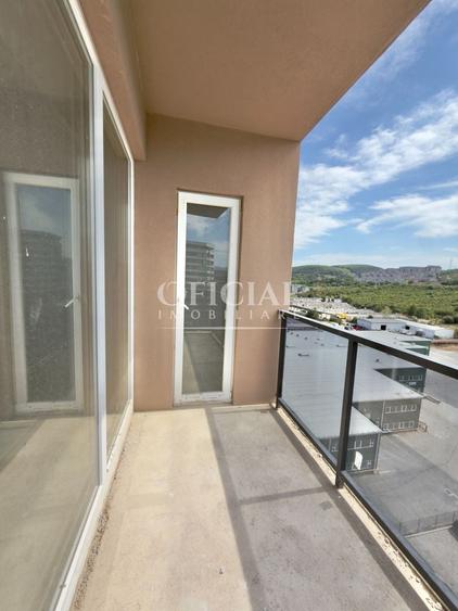Apartament cu 3 camere semidecomandat în Mănăștur