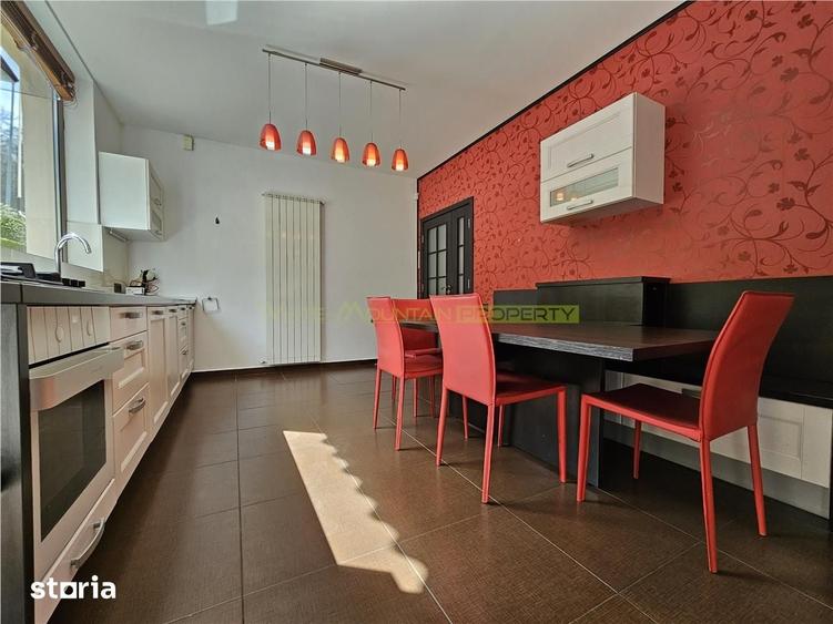 Casă cu 6 camere cu Teren 1000 Mp în Dârste