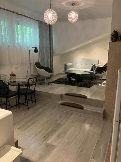 Apartament cu 2 camere decomandat în Aviatorilor
