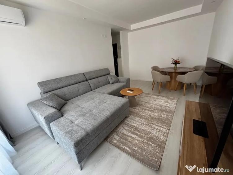 Apartament cu 2 camere decomandat în Tunari