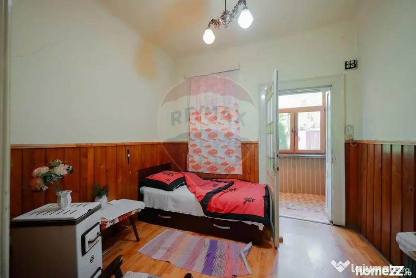 Casă cu 3 camere cu Teren 250 Mp în Lotus