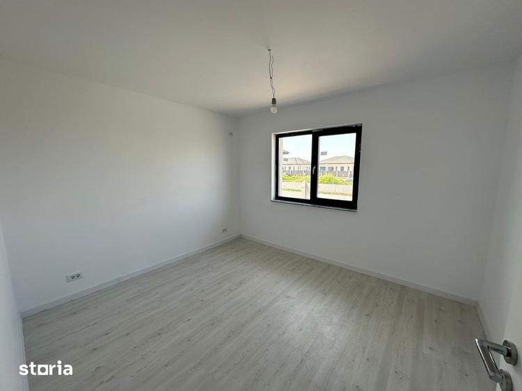 Casa in Clinceni cu incalzire in pardoseala, placa de beton si tripan - 4