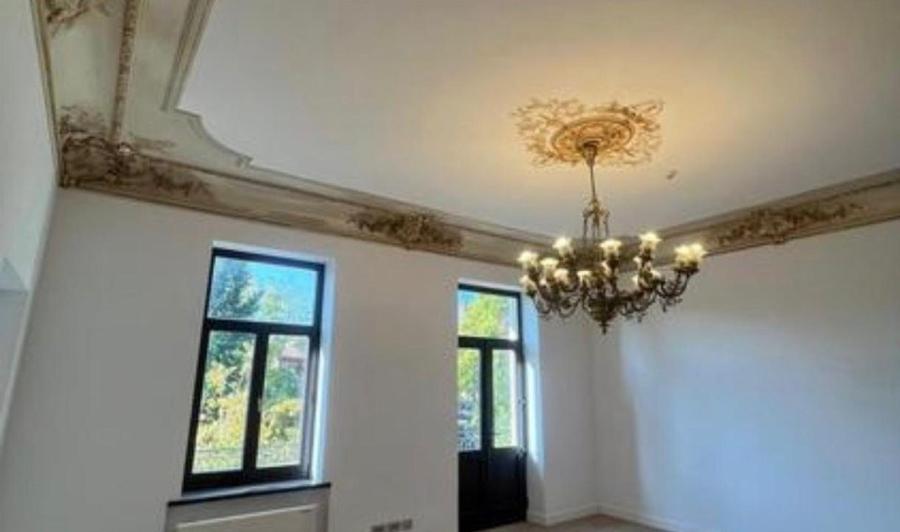 Casă cu 19 camere cu Teren 751 Mp în Dacia